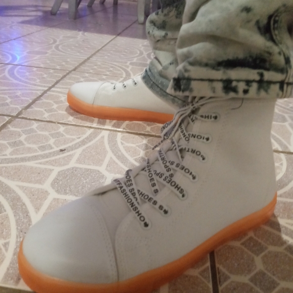 Flash sale Weeboo White Orange high top sneakers - Picture 8 of 9